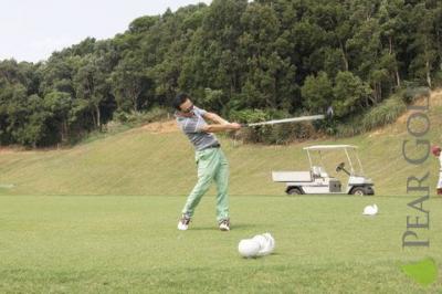 球要直，肩膀要轉的好/A Good shoulder rotation will make your ball flight straight！