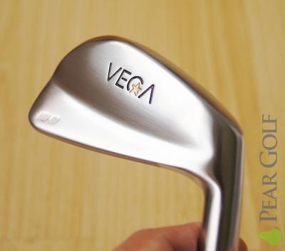 刀背是打爽的,現代化的中空刀背其實可以裡子、面子兼顧/Good shape and good performance of hollow cavity! 刀背是打爽的,現代化的中空刀背其實可以裡子、面子兼顧/Good shape and good performance of hollow cavity!